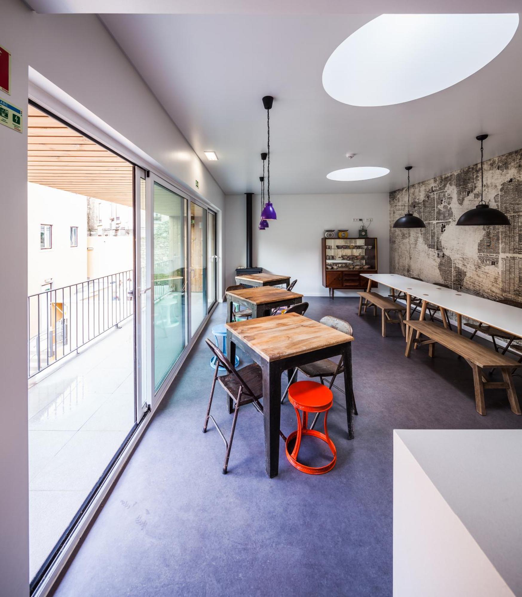 Moon Hill By Joivy Hostel Sintra Ngoại thất bức ảnh