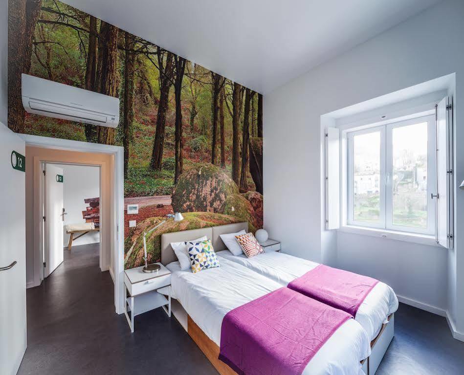 Moon Hill By Joivy Hostel Sintra Ngoại thất bức ảnh