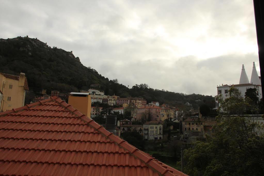 Moon Hill By Joivy Hostel Sintra Ngoại thất bức ảnh