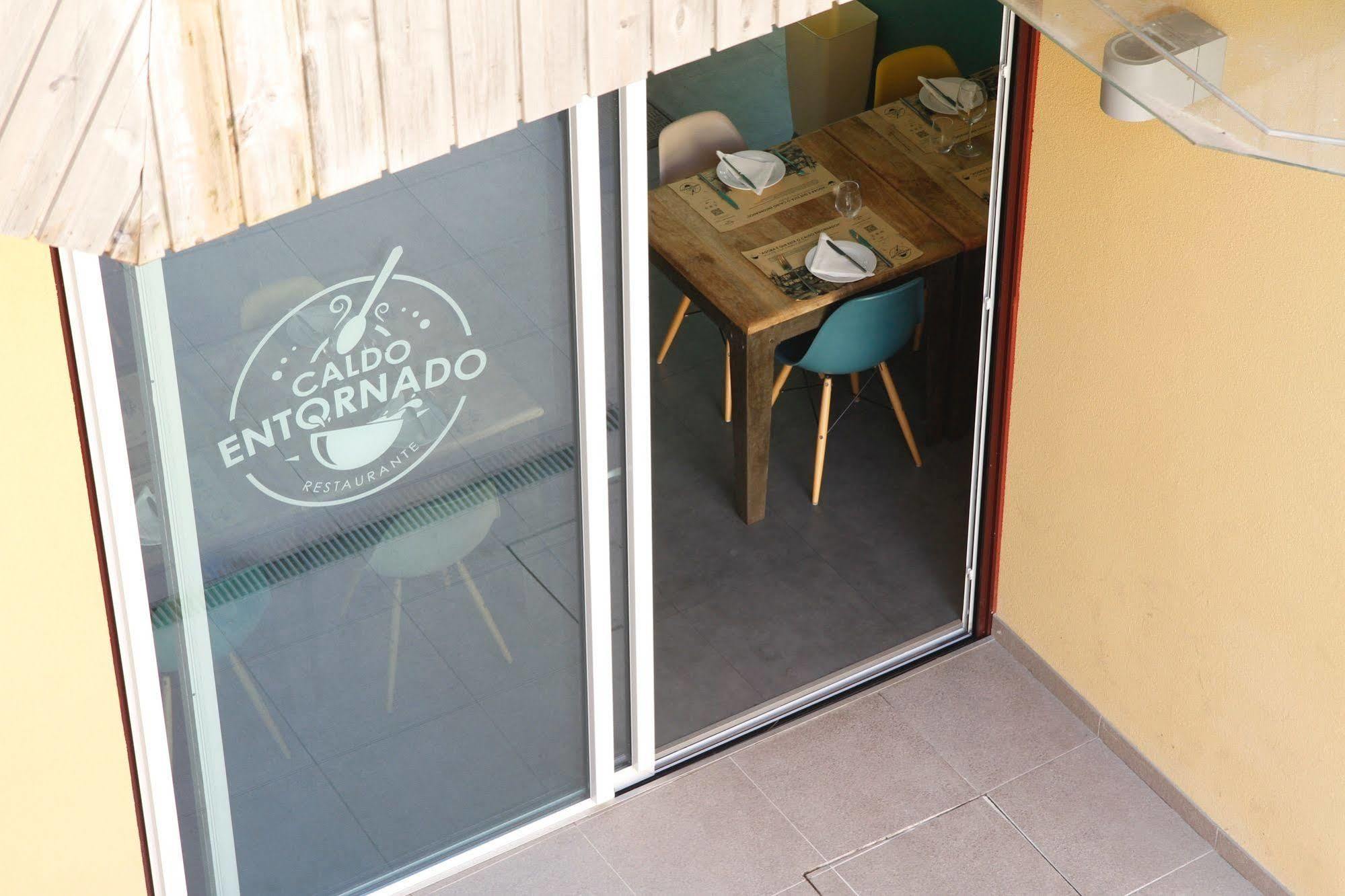 Moon Hill By Joivy Hostel Sintra Ngoại thất bức ảnh
